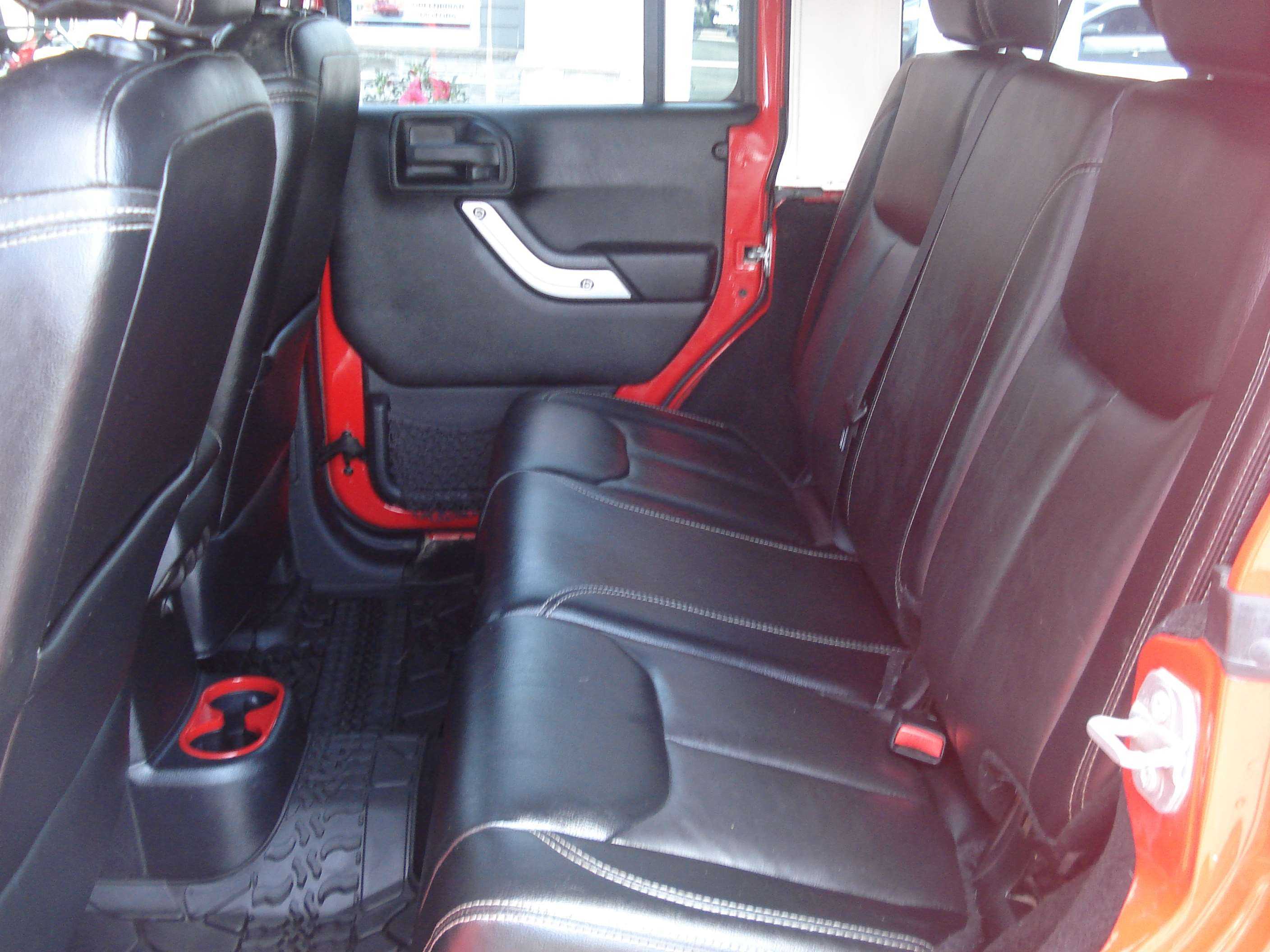 Jeep Wrangler Unlimited Image 13