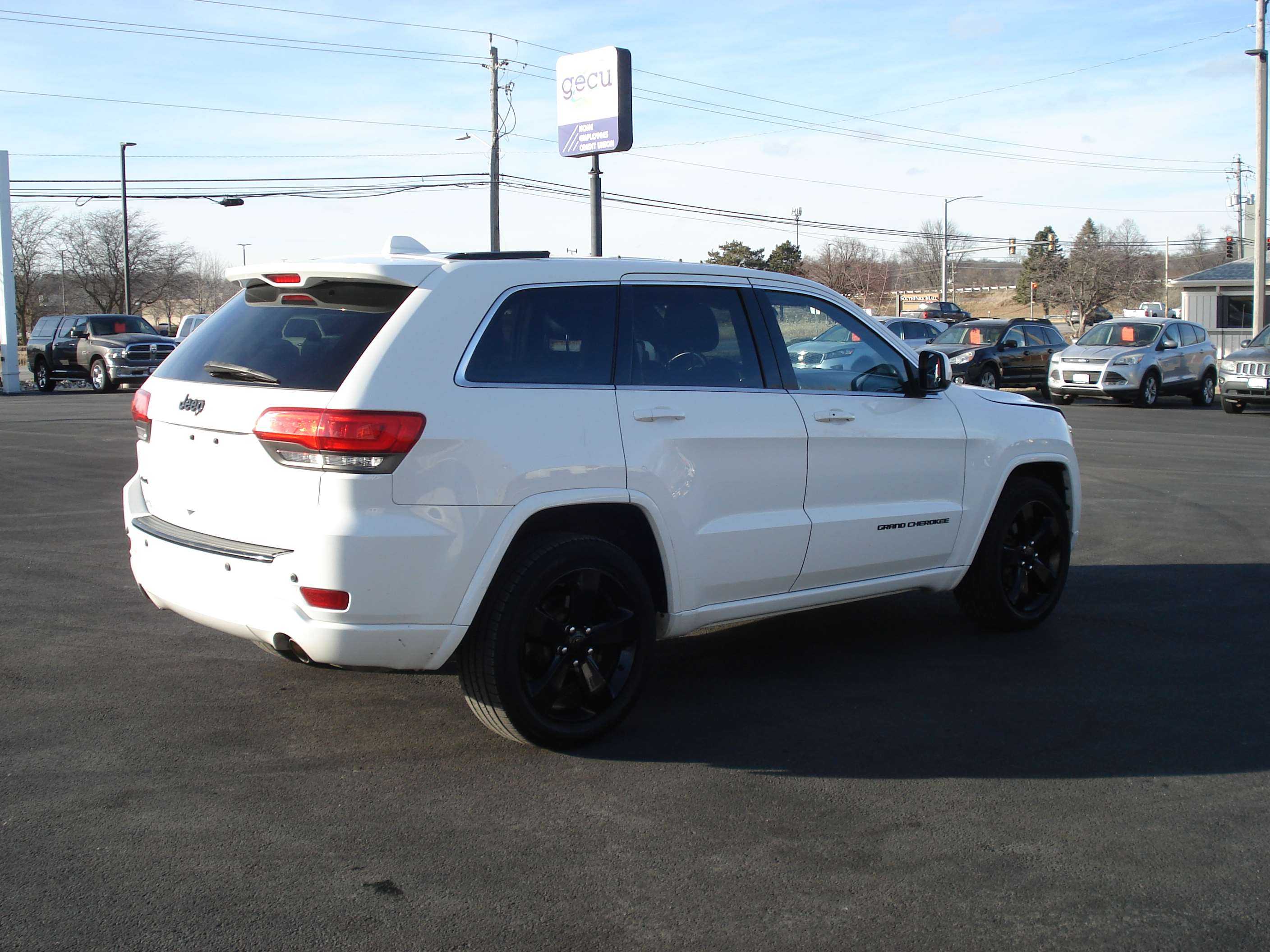 Jeep Grand Cherokee Image 6