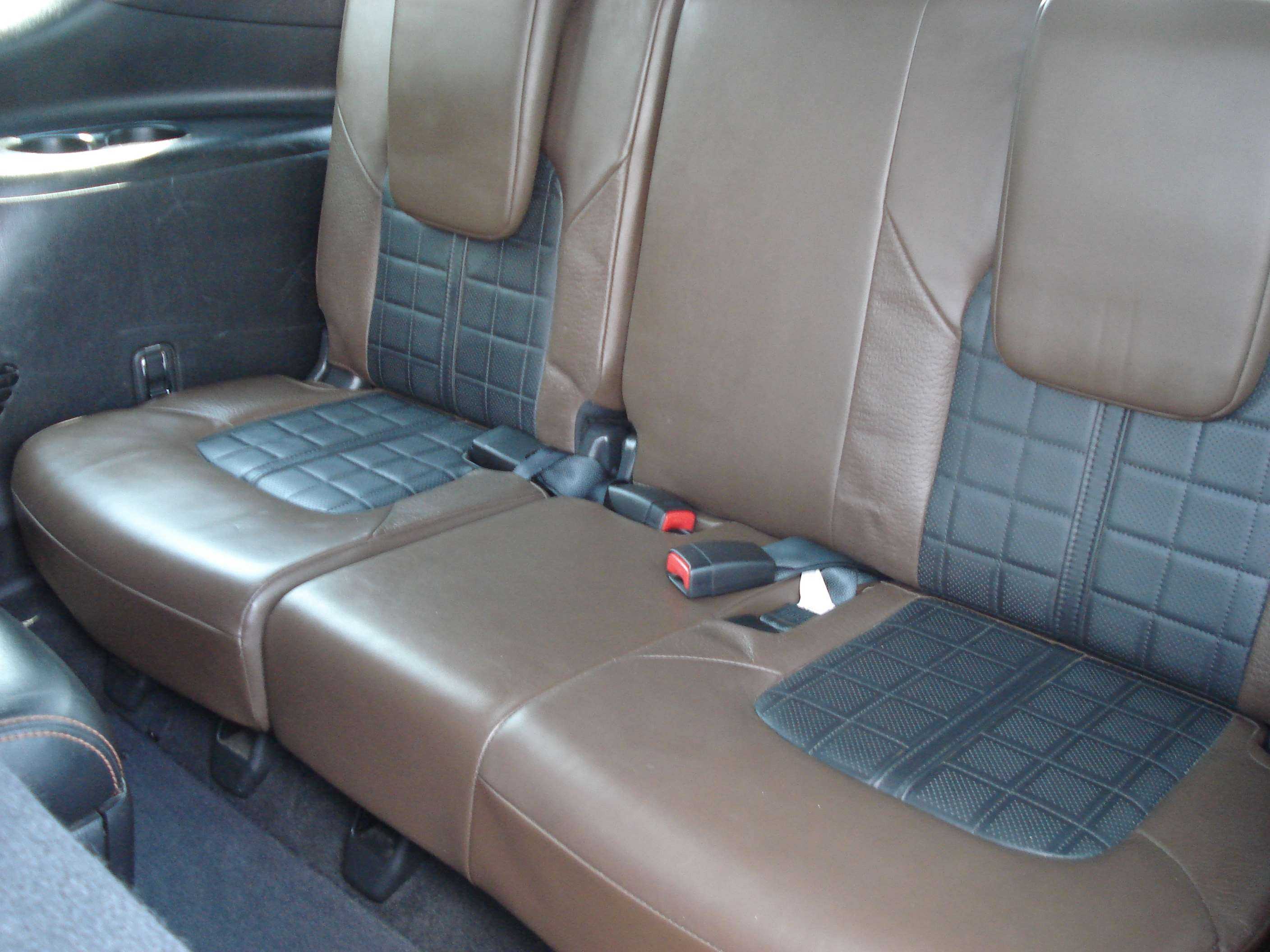 Nissan Armada Image 13