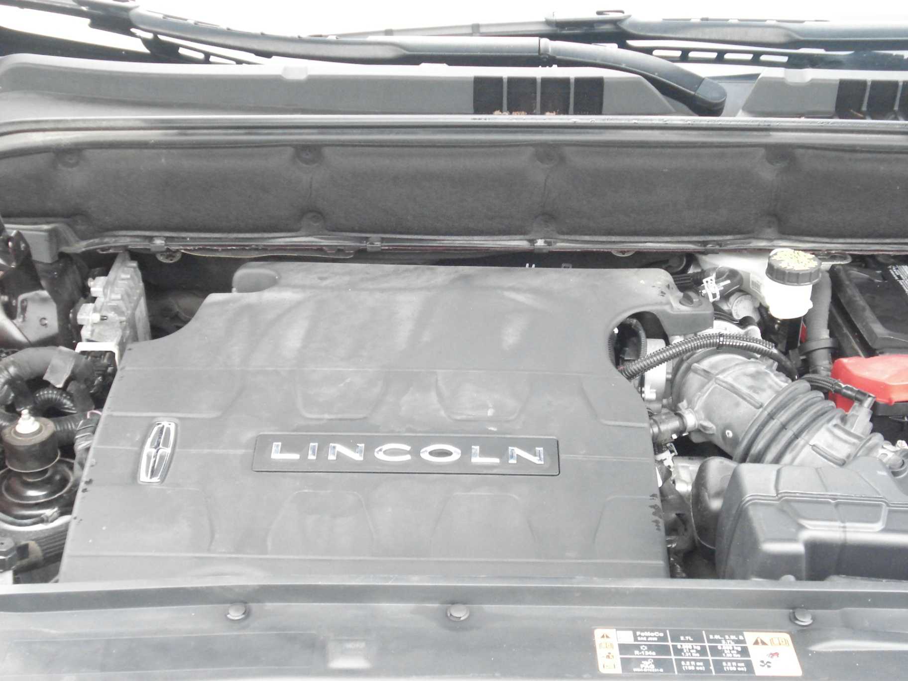 Lincoln MKX Image 8