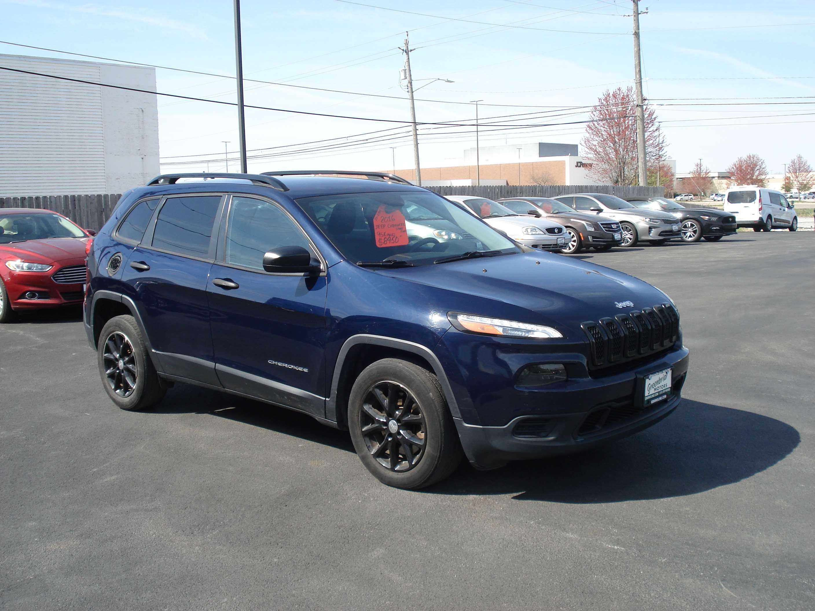 Jeep Cherokee Image 4
