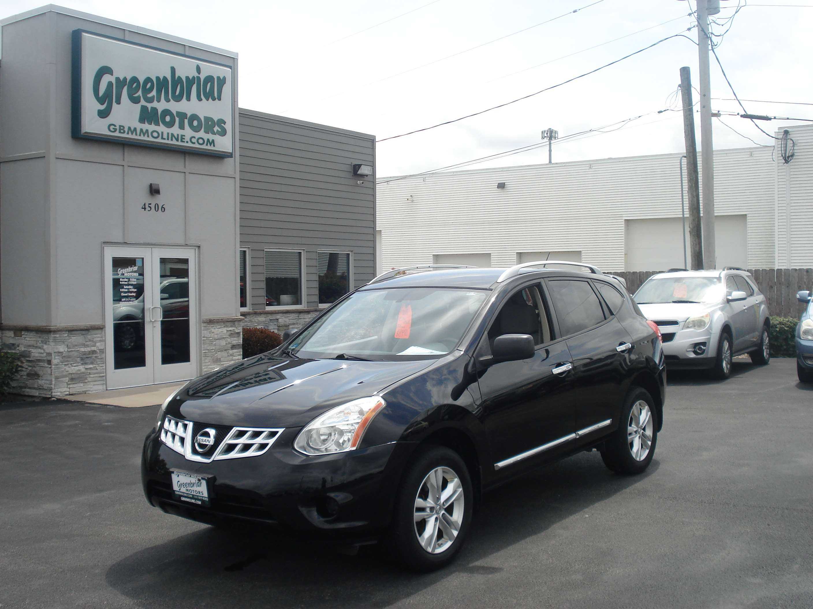 Nissan Rogue Select Image 2